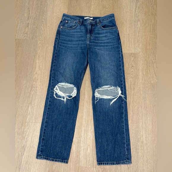 Levi's Women’s Low Pro Straight Leg Jeans Size 28 - Picture 1 of 6